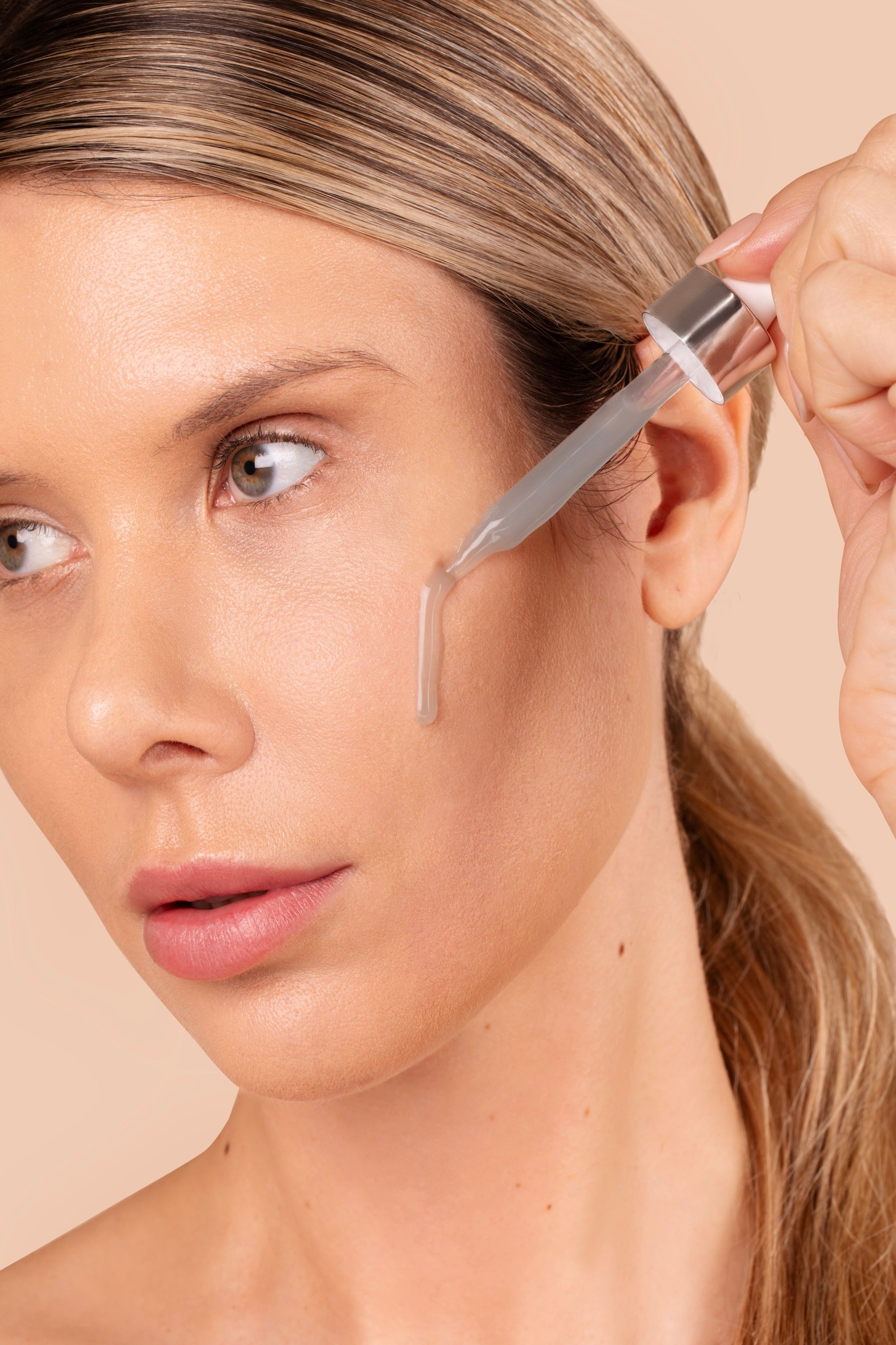 PEPTIDE HYDRO LIFT SERUM – Cellure